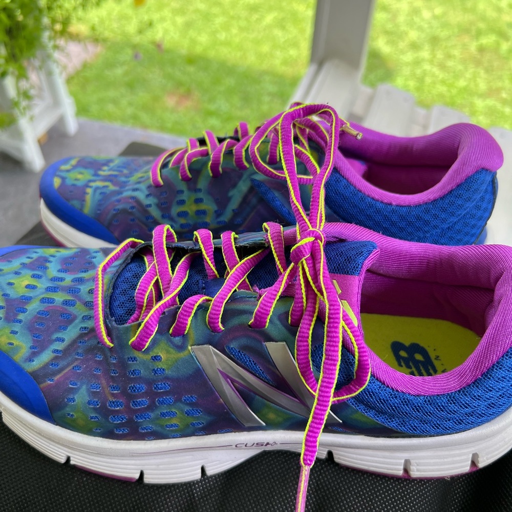 New Balance Cush - Picture 2 of 5